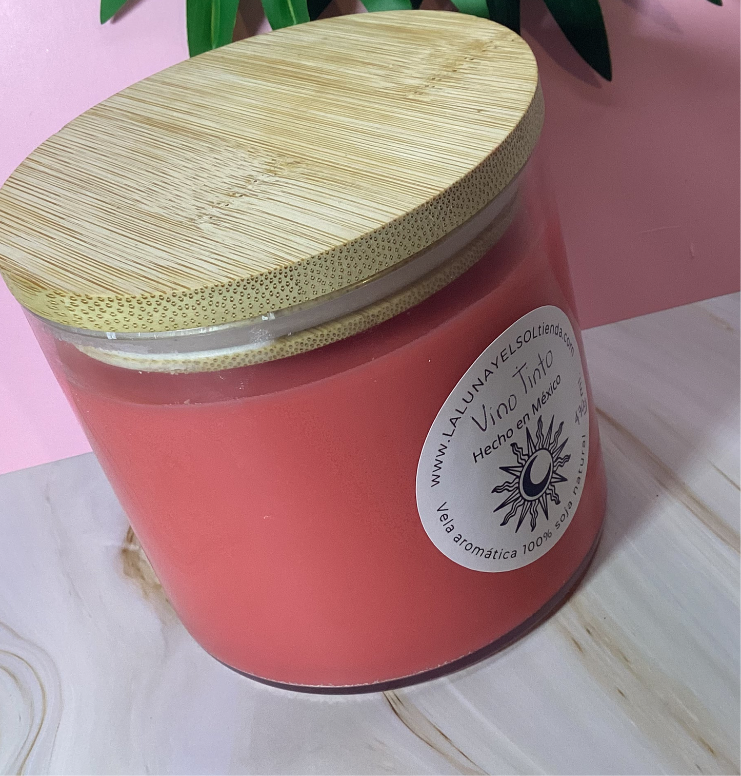 Vela aromática “Vino Tinto” grande con tapa de bambú