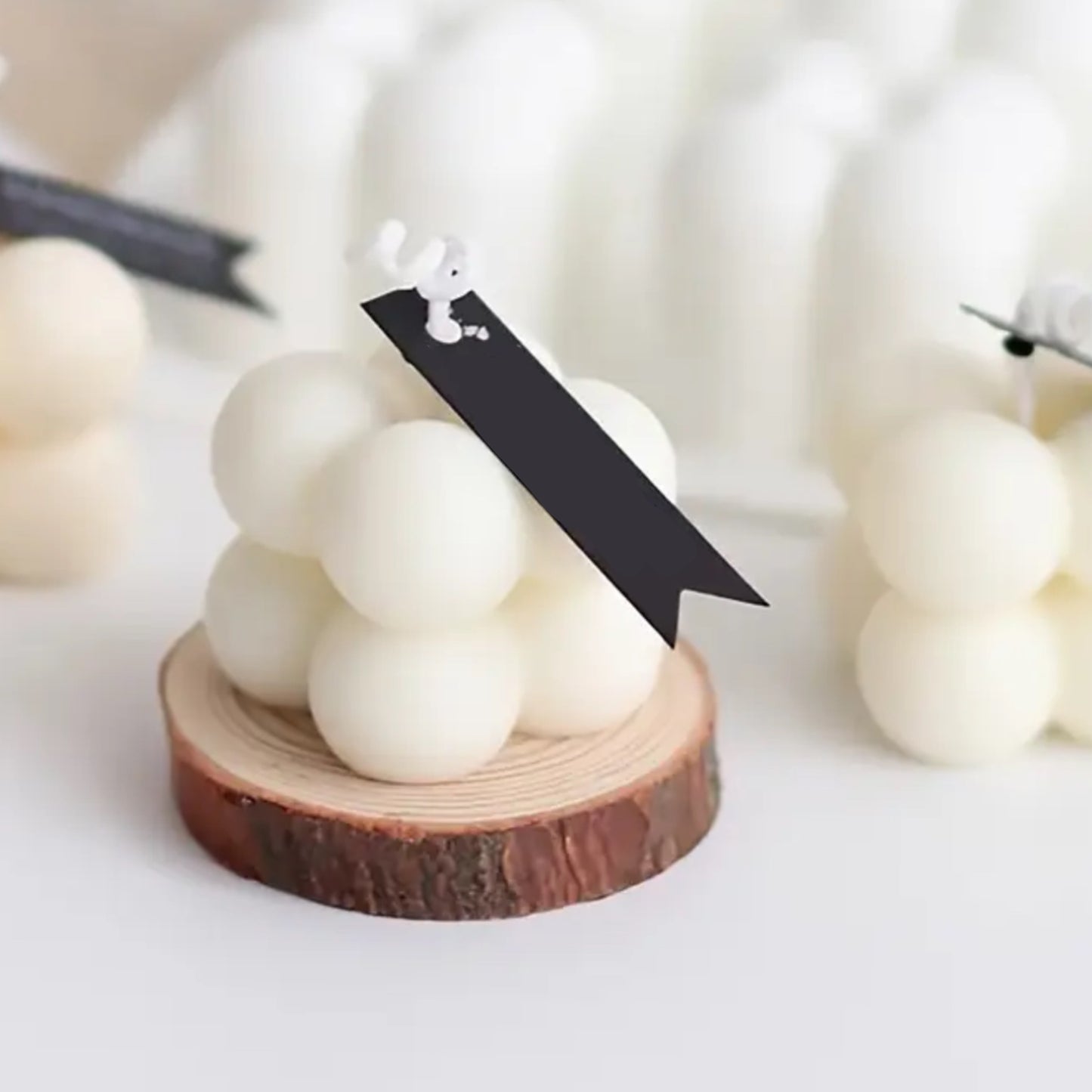 Molde para 15 velas en forma de cubos de esferas